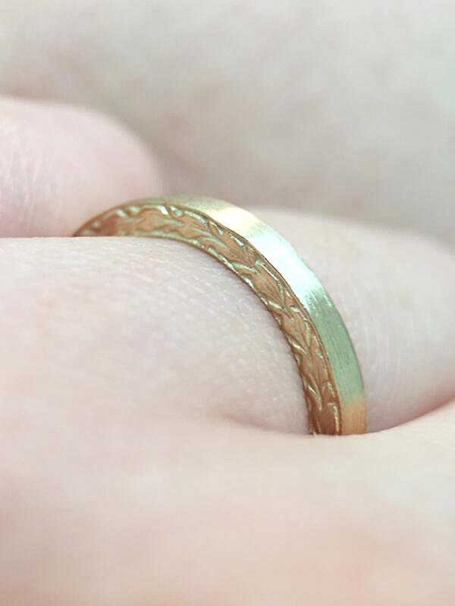 Stones & Gold Rings | 2.5Mm Satin Finish With Filigree Sides Wedding Band Solid Gold (14Ky) Women'S Engagement Ring