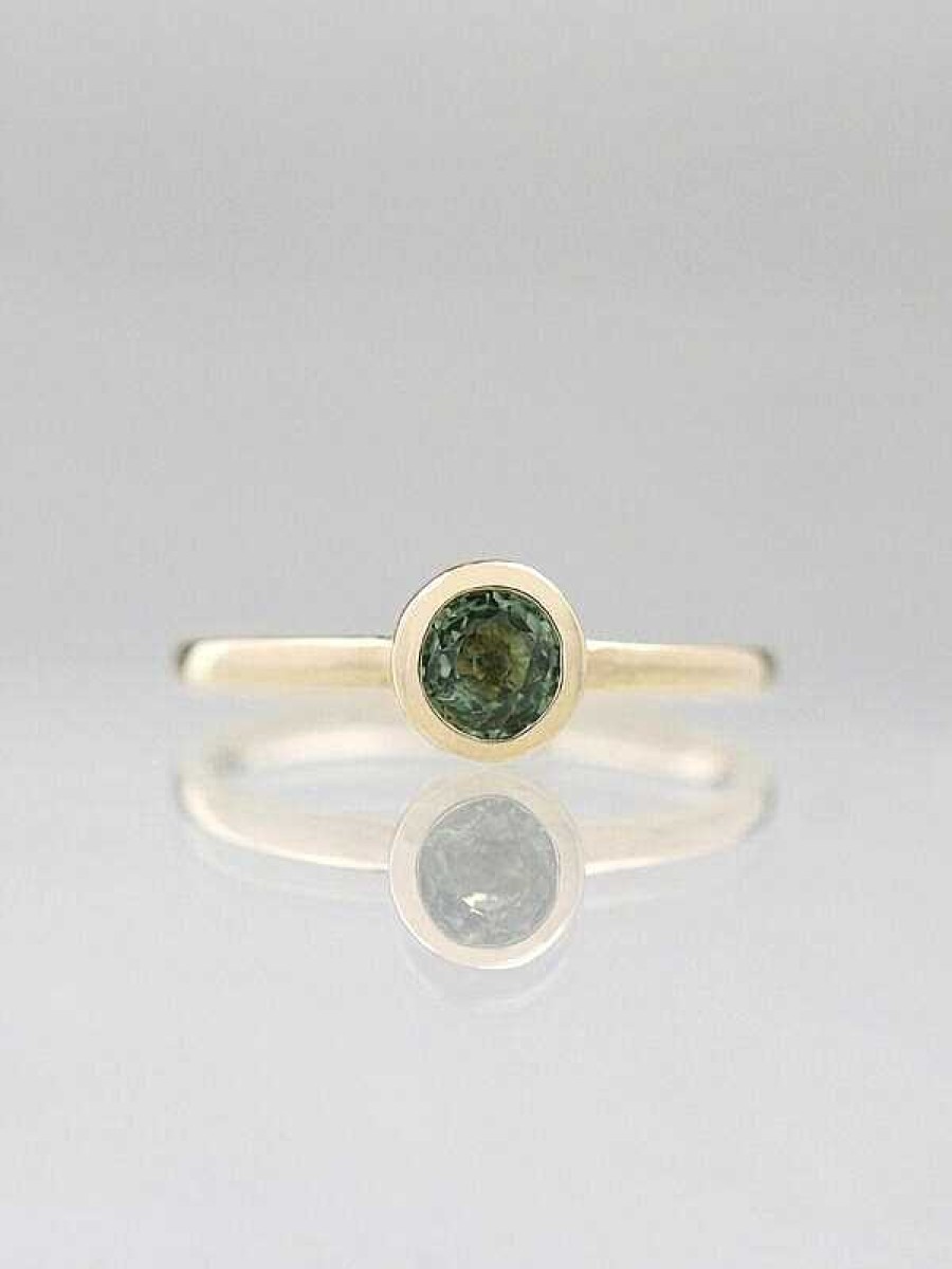 Stones & Gold Rings | Olive Green Sapphire Bezel Stackable 14 Karat Gold Ring