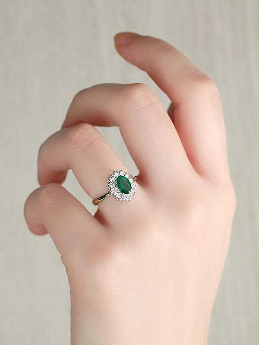 Stones & Gold Rings | 7X5Mm Natural Emerald And Classic Diamond Halo Solid 14 Karat Gold Engagement Ring