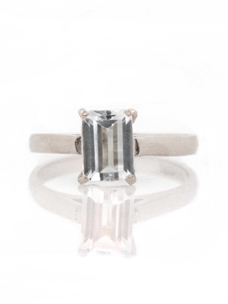 Stones & Gold Rings | 7X5Mm White Topaz Solitaire Solid 14 Karat Ring